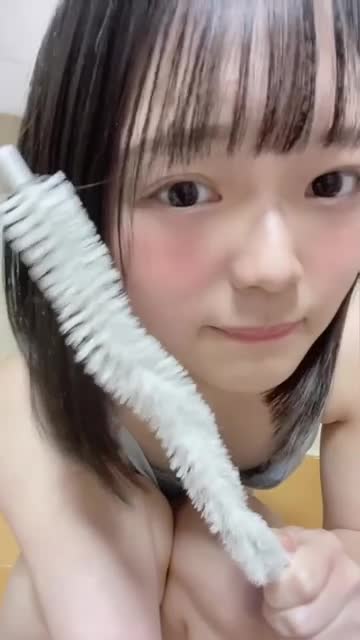 なーなだよー?