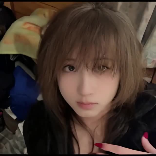 舌だし、唾液垂らし