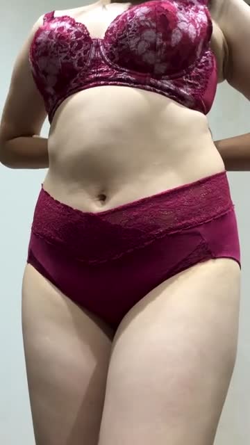 見てください