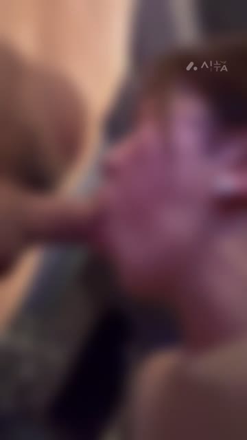 見てください。