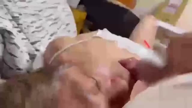 体から出る液体は聖水として、ありがたくもらうように教え込まれ、尿や精液を欲しがる