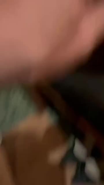 ネカフェで嫁の同僚に見せつけ