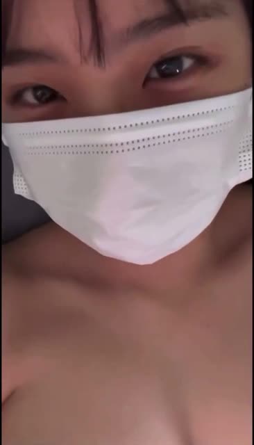 想像の数倍あるデカ乳輪爆乳