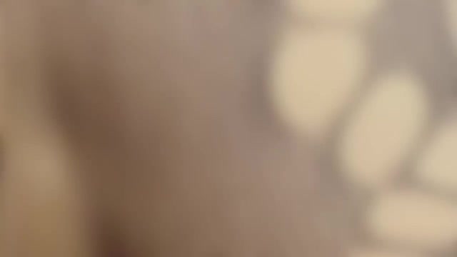 他人に舐められて興奮する嫁に...