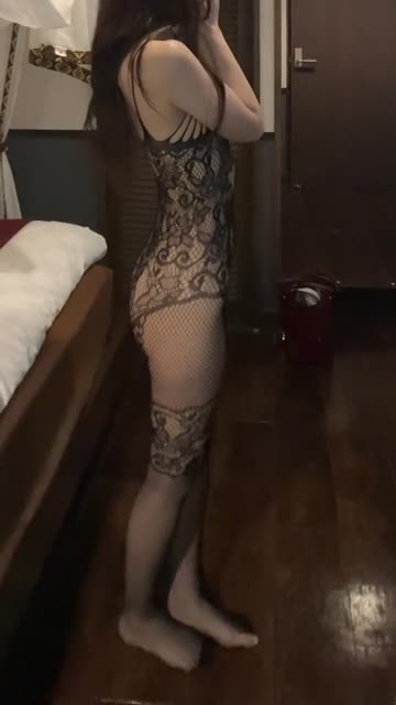 視姦されたい身体。