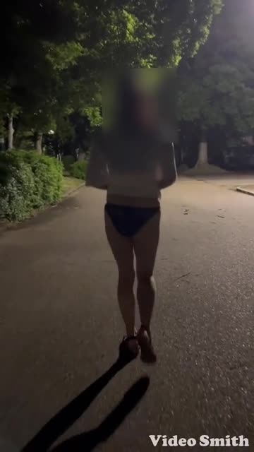 夜の公園を散歩(^^)