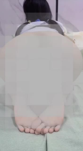 連絡先はプロフィールを見てね！