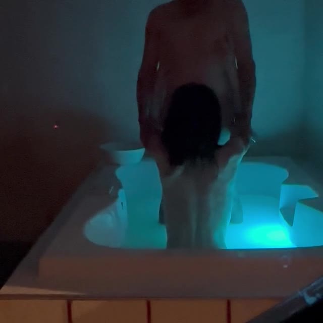 お風呂でフェラ